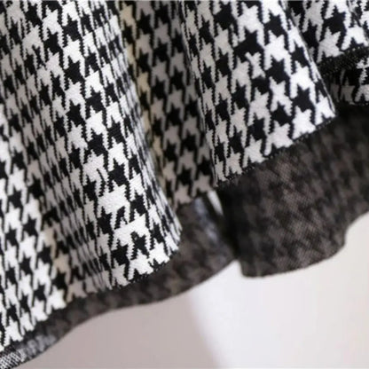 La Rue Houndstooth Trumpet Skirt