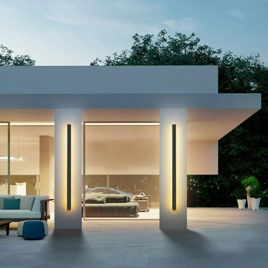 Aluminium Backlit Wall Lamp - Sleek Outdoor Fixture with Modern Glow and Durability