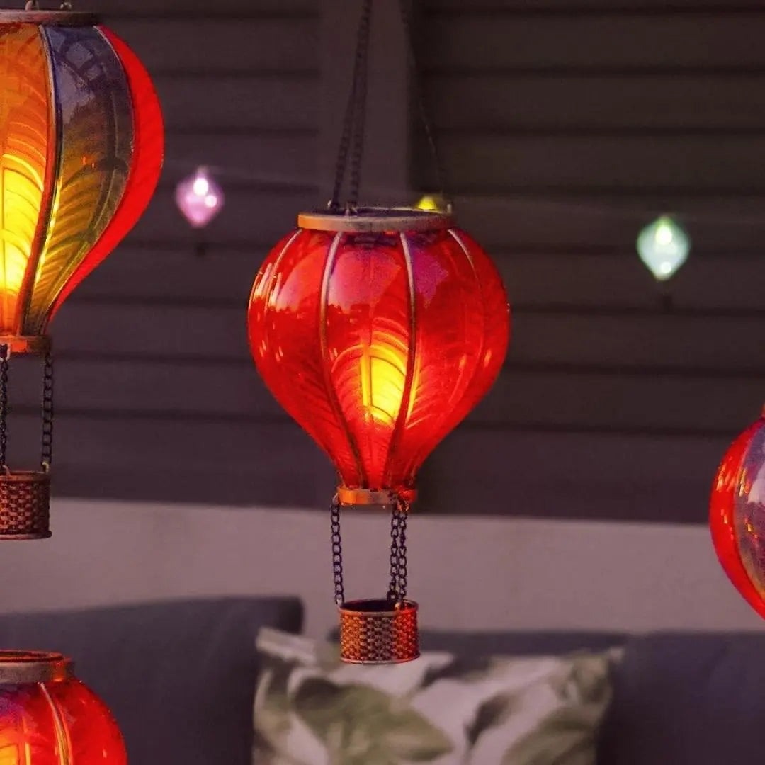 Solira Solar Hot Air Balloon Lantern - Multicoloured Hanging Garden Light with Flame Effect
