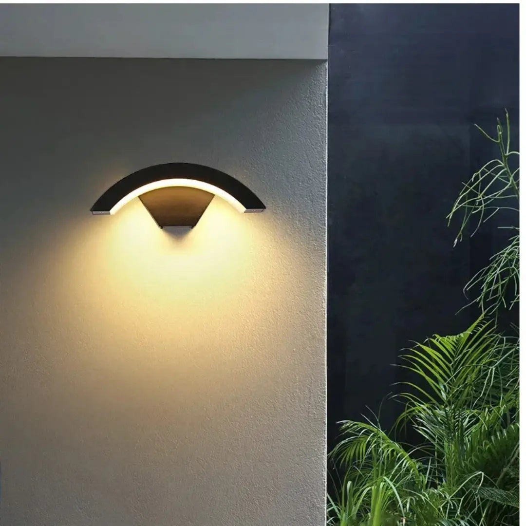 Motion Sensor Outdoor Wall Light - Smart Waterproof LED Outdoor Light
