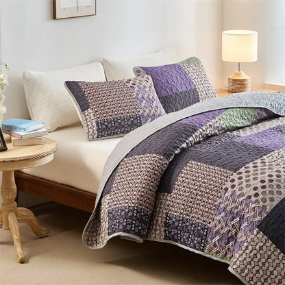 Florenza 3-Piece Floral Patchwork Quilt Set - Lightweight Microfiber Bedspread with Pillow Shams