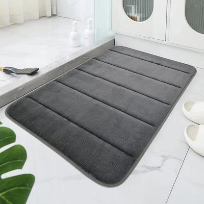 Plush Coral Velvet Bath Mat - Modern Geometric Pattern Bathroom Rug