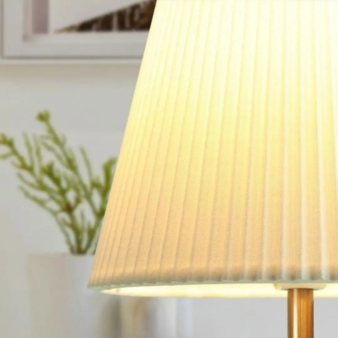 Gold Retro Bedside Lamp - 3-Way Touch Control with Dimmable LED Bulb