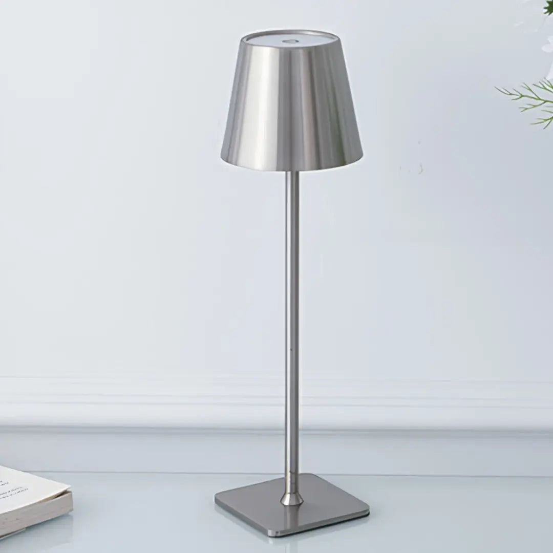Nivora - Dimmable Tall Table Lamp