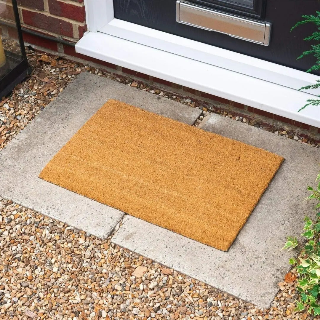 Heritage Coir Door Mat - Classic Non-Slip Entrance Mat with Rustic Boot-Scraper Bristle