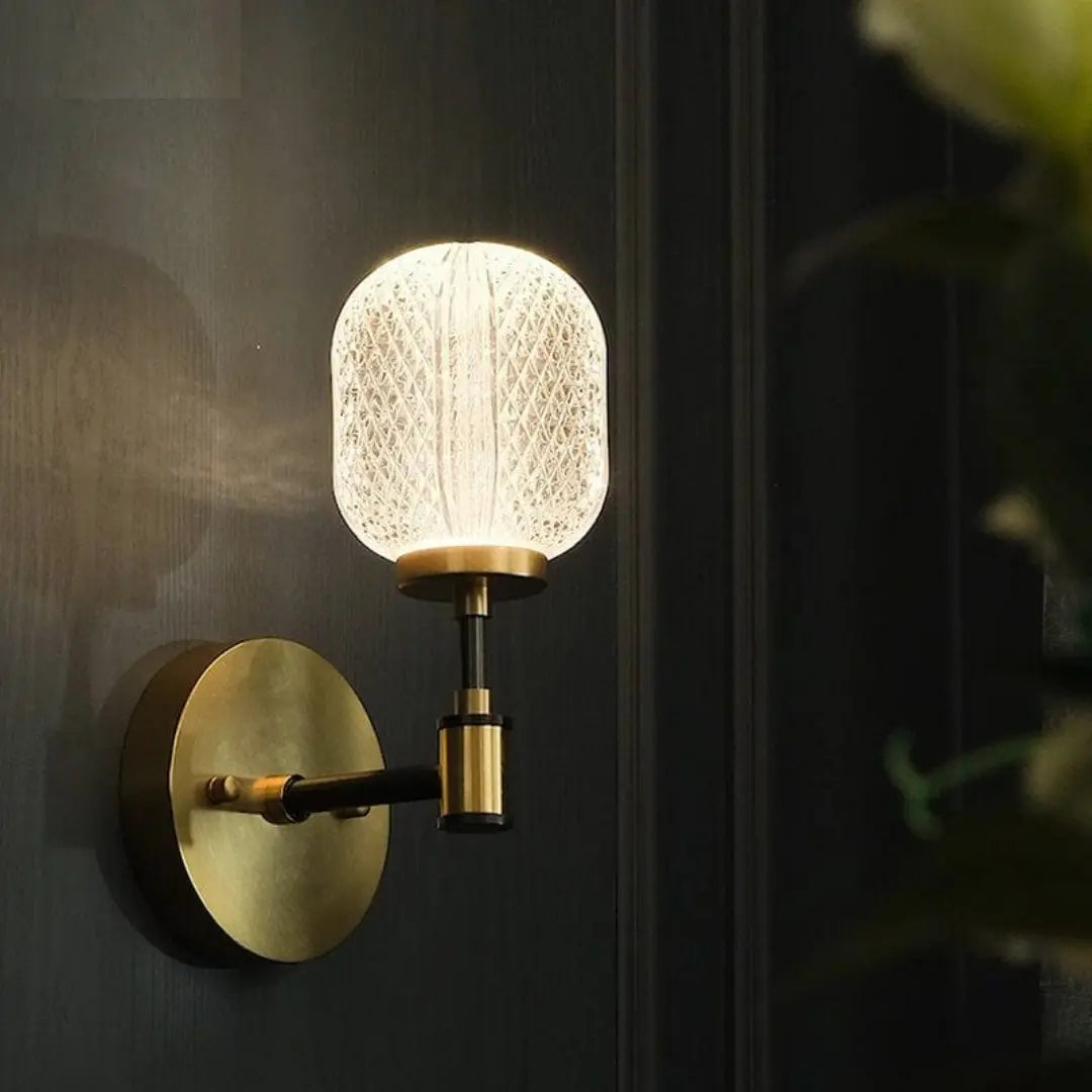 Timeless Crystal Glow Wall Lamp - Classic Style with a Modern Touch