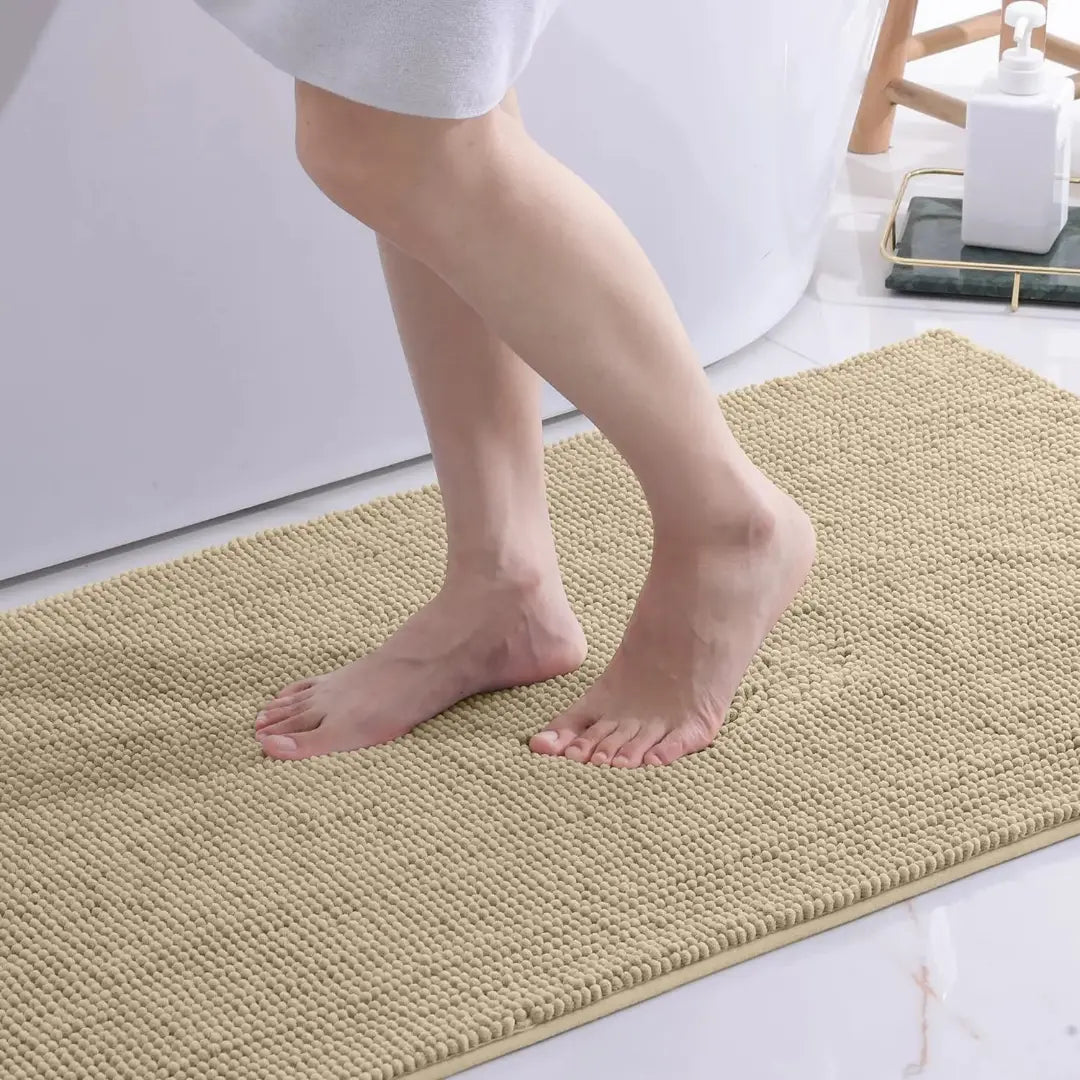 Chenille Bathroom Mat - Ultra Soft, Quick-Dry & Non-Slip Washable Rug